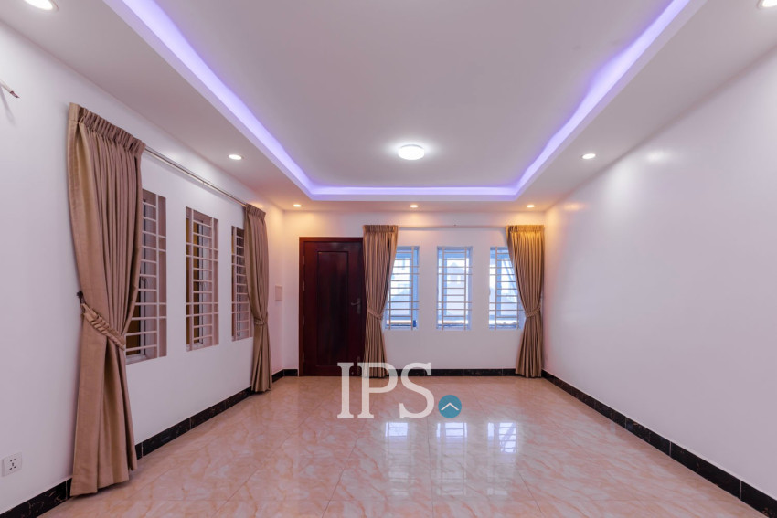 4 Bedroom Flat For Sale - Slor Kram, Siem Reap