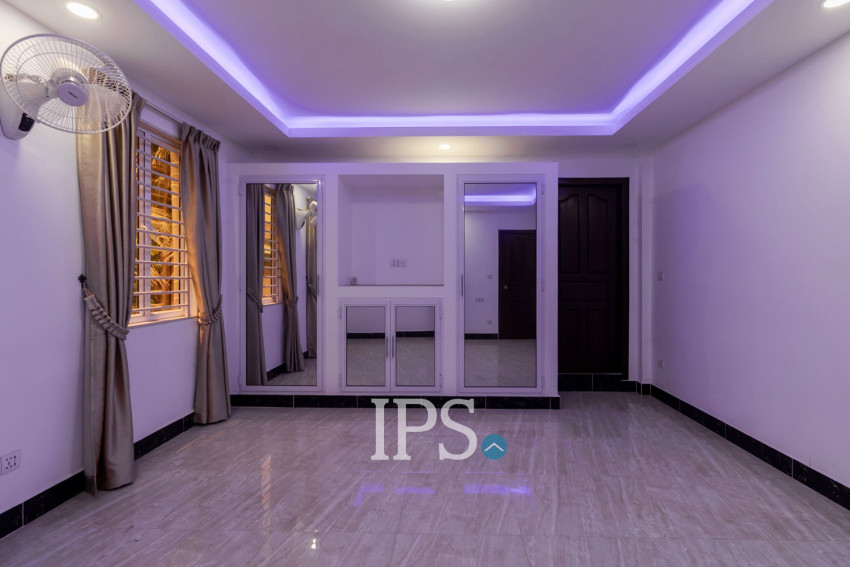 4 Bedroom Flat For Sale - Slor Kram, Siem Reap