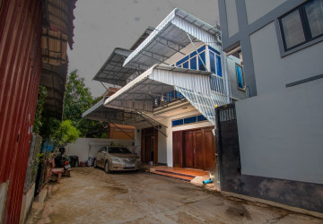 4 Bedroom Flat For Sale - Slor Kram, Siem Reap thumbnail