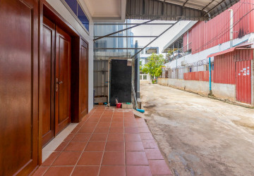 4 Bedroom Flat For Sale - Slor Kram, Siem Reap thumbnail