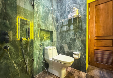 2 Bedroom Apartment For Rent - Kouk Chak, Siem Reap thumbnail