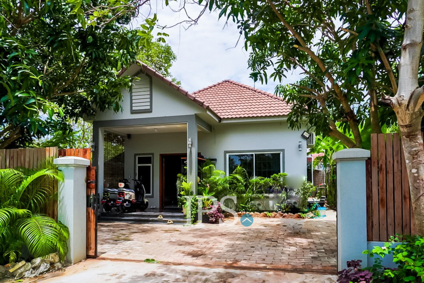 2 Bedroom House For Sale - Svay Dangkum, Siem Reap