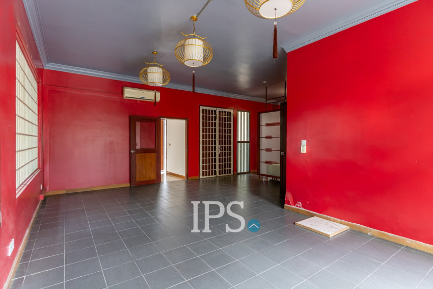 6 Bedroom Villa For Rent - Tonle Bassac, Phnom Penh