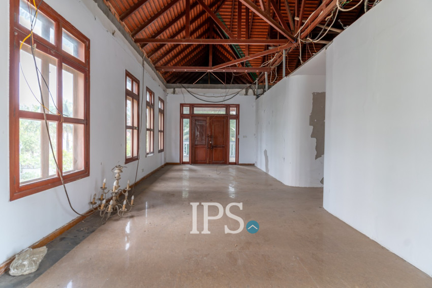 6 Bedroom Villa For Rent - Tonle Bassac, Phnom Penh