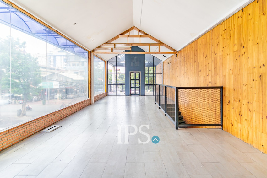 122 Sqm Corner Retail Space For Rent - Beoung Raing, Daun Penh
