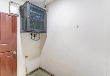 44 Sqm Retail Space For Rent - BKK1, Phnom Penh thumbnail