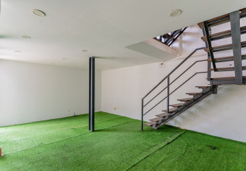 432 Sqm Commercial Building For Rent - Beoung Raing, Phnom Penh thumbnail