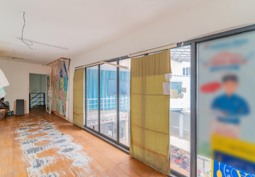 432 Sqm Commercial Building For Rent - Beoung Raing, Phnom Penh thumbnail