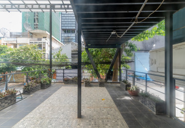 432 Sqm Commercial Building For Rent - Beoung Raing, Phnom Penh thumbnail
