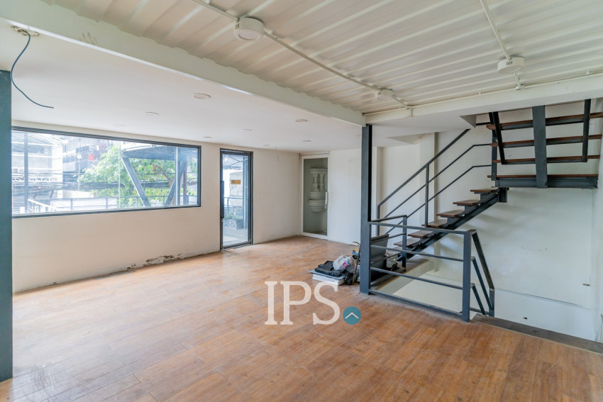 432 Sqm Commercial Building For Rent - Beoung Raing, Phnom Penh