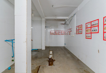 432 Sqm Commercial Building For Rent - Beoung Raing, Phnom Penh thumbnail