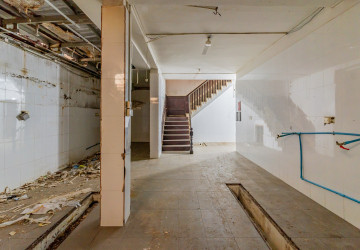 432 Sqm Commercial Building For Rent - Beoung Raing, Phnom Penh thumbnail