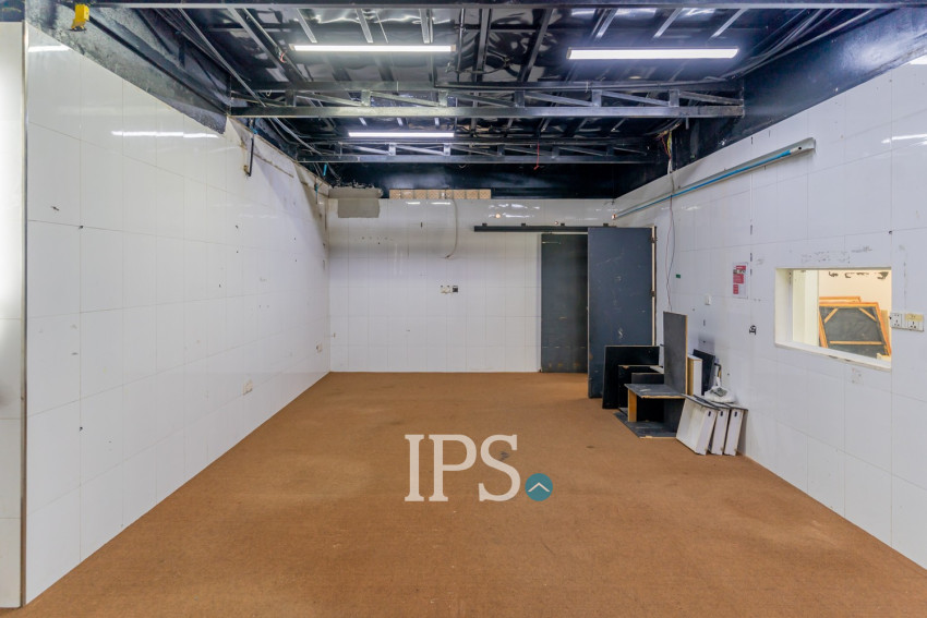 432 Sqm Commercial Building For Rent - Beoung Raing, Phnom Penh