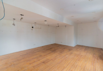432 Sqm Commercial Building For Rent - Beoung Raing, Phnom Penh thumbnail