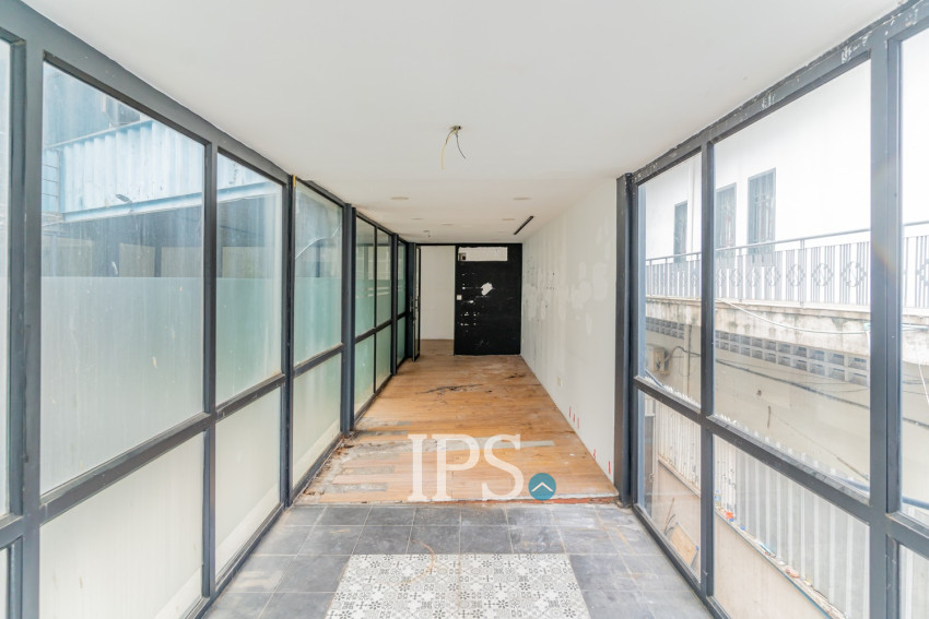 432 Sqm Commercial Building For Rent - Beoung Raing, Phnom Penh