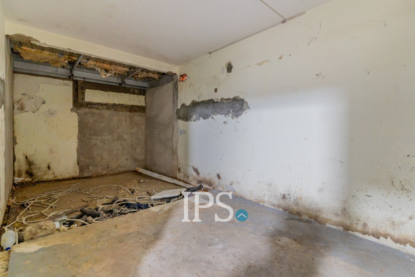 432 Sqm Commercial Building For Rent - Beoung Raing, Phnom Penh