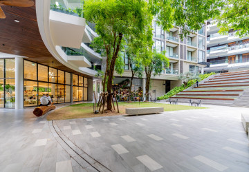 160 Sqm Retail Space For Rent - Beoung Kak 1, Phnom Penh thumbnail