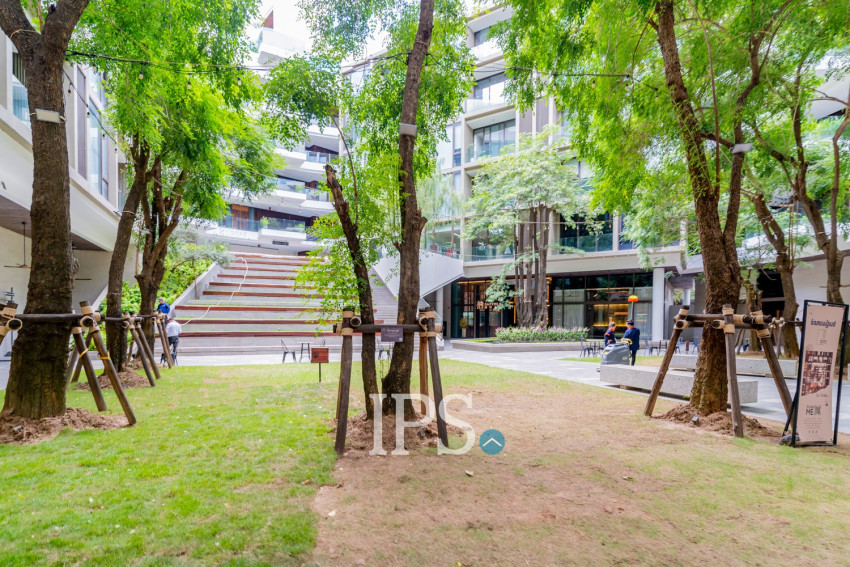 160 Sqm Retail Space For Rent - Beoung Kak 1, Phnom Penh