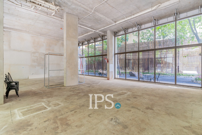 160 Sqm Retail Space For Rent - Beoung Kak 1, Phnom Penh