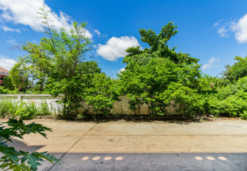 780 Sqm Commercial Land For Sale - Svay Dangkum, Siem Reap thumbnail
