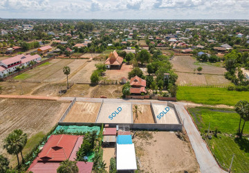 2 Bedroom Villa For Sale - Tropi Village, Chreav, Siem Reap thumbnail