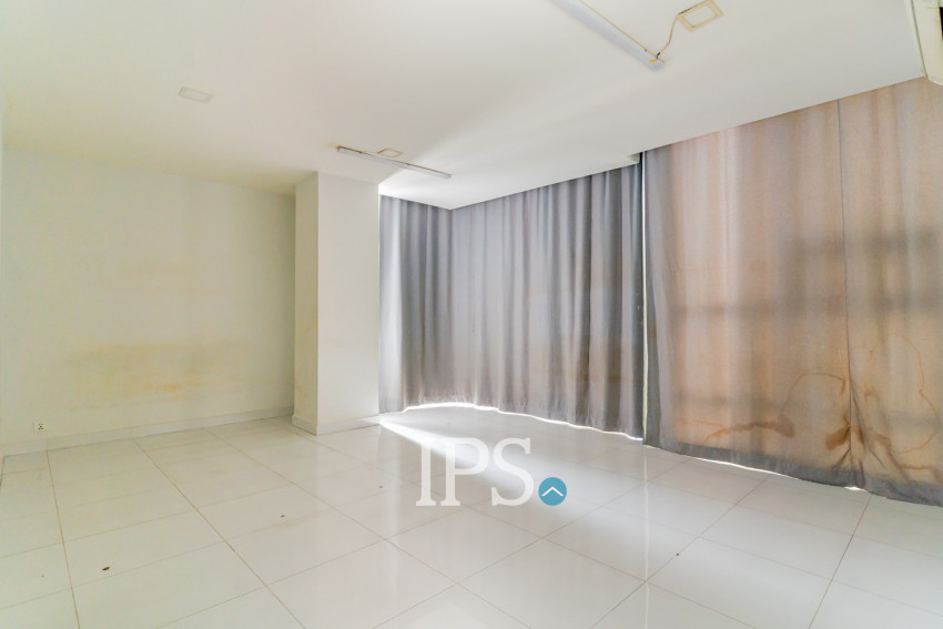 35 Room Building For Rent - Toul Tum Poung 1, Phnom Penh