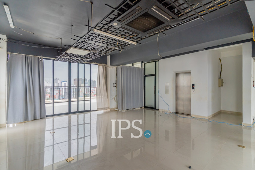 35 Room Building For Rent - Toul Tum Poung 1, Phnom Penh