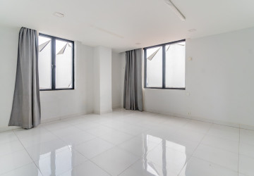 35 Room Building For Rent - Toul Tum Poung 1, Phnom Penh thumbnail