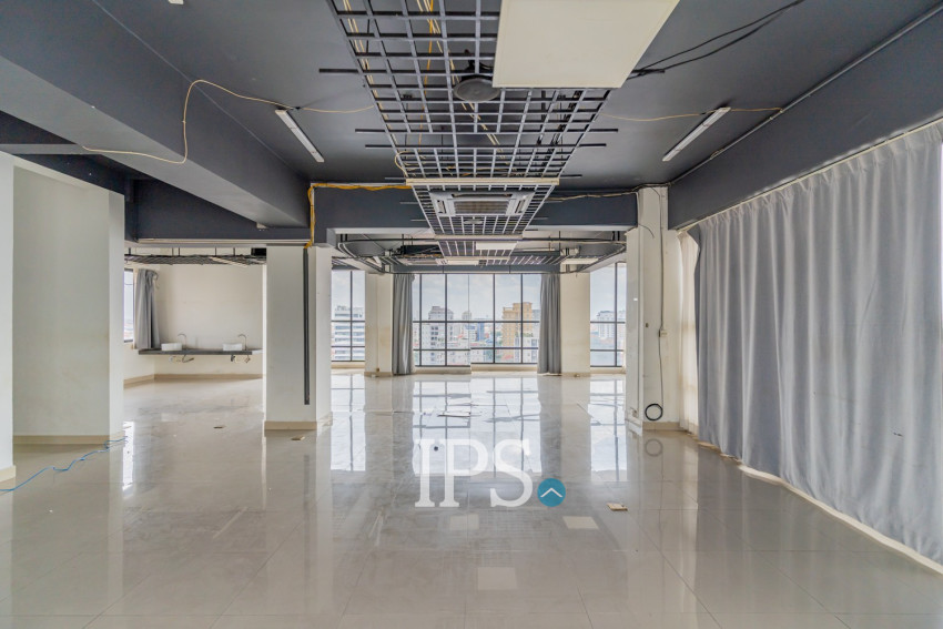 35 Room Building For Rent - Toul Tum Poung 1, Phnom Penh