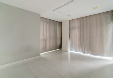 35 Room Building For Rent - Toul Tum Poung 1, Phnom Penh thumbnail