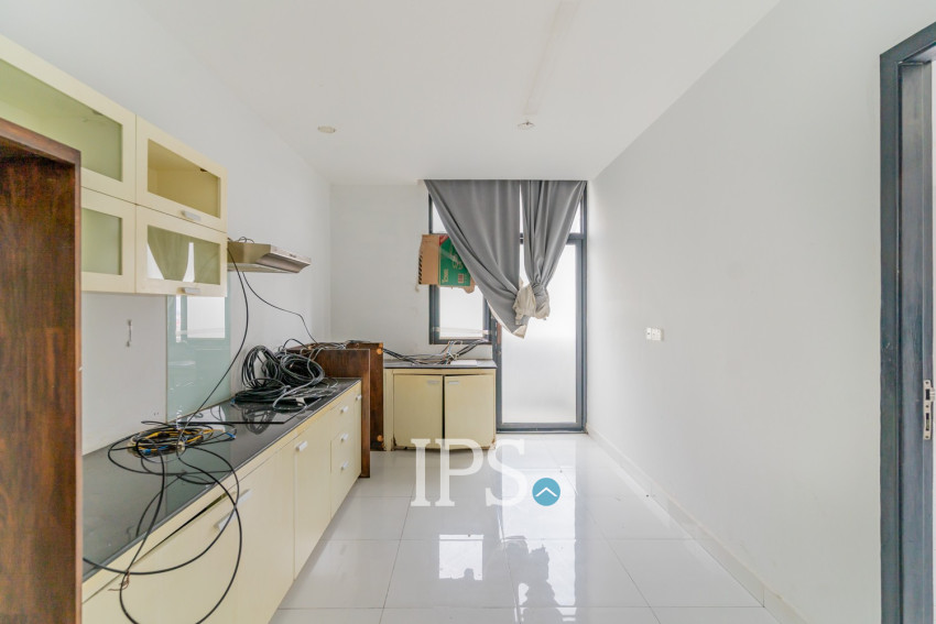 35 Room Building For Rent - Toul Tum Poung 1, Phnom Penh
