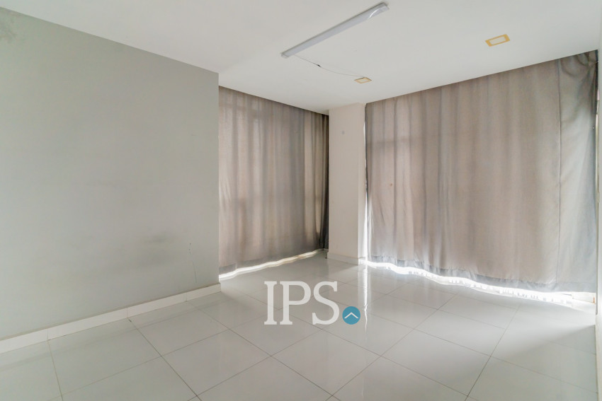35 Room Building For Rent - Toul Tum Poung 1, Phnom Penh
