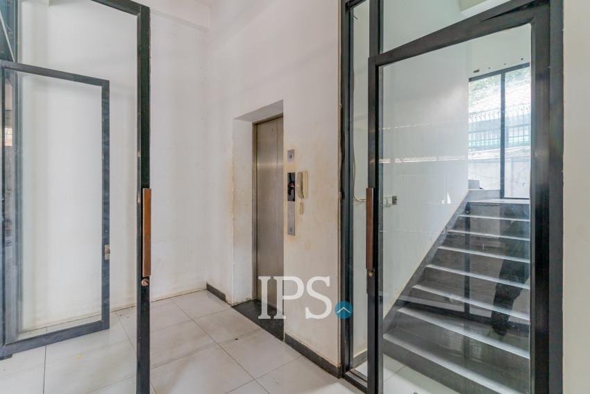 35 Room Building For Rent - Toul Tum Poung 1, Phnom Penh