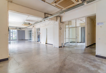 35 Room Building For Rent - Toul Tum Poung 1, Phnom Penh thumbnail