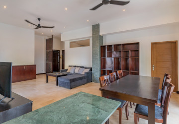 3 Bedroom Serviced Apartment For Rent - Tonle Bassac, Phnom Penh thumbnail
