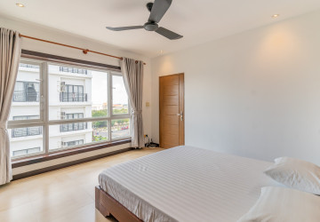3 Bedroom Serviced Apartment For Rent - Tonle Bassac, Phnom Penh thumbnail