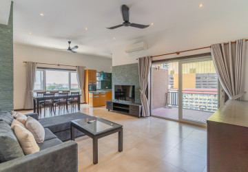 3 Bedroom Serviced Apartment For Rent - Tonle Bassac, Phnom Penh thumbnail