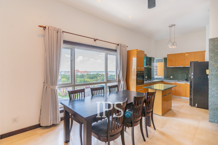 3 Bedroom Serviced Apartment For Rent - Tonle Bassac, Phnom Penh
