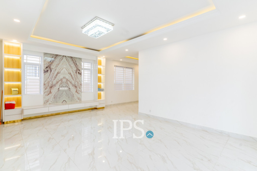 6 Bedroom Prince Villa For Rent - The ML Tiara, Ta Khmau, Kandal Province