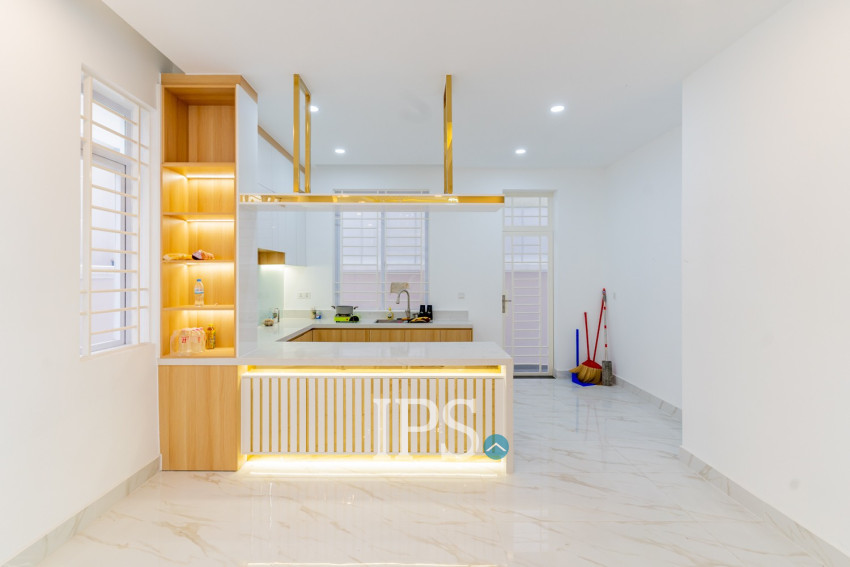 6 Bedroom Prince Villa For Rent - The ML Tiara, Ta Khmau, Kandal Province