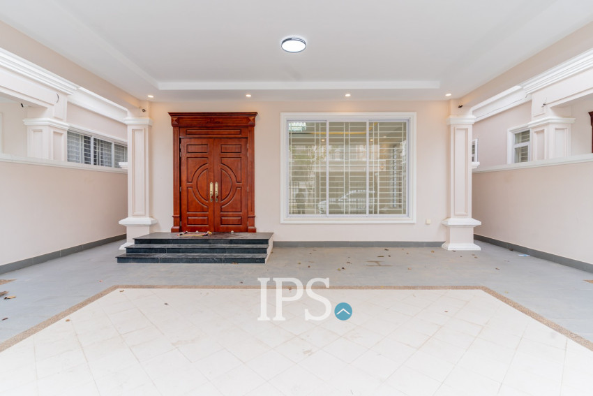 6 Bedroom Prince Villa For Rent - The ML Tiara, Ta Khmau, Kandal Province