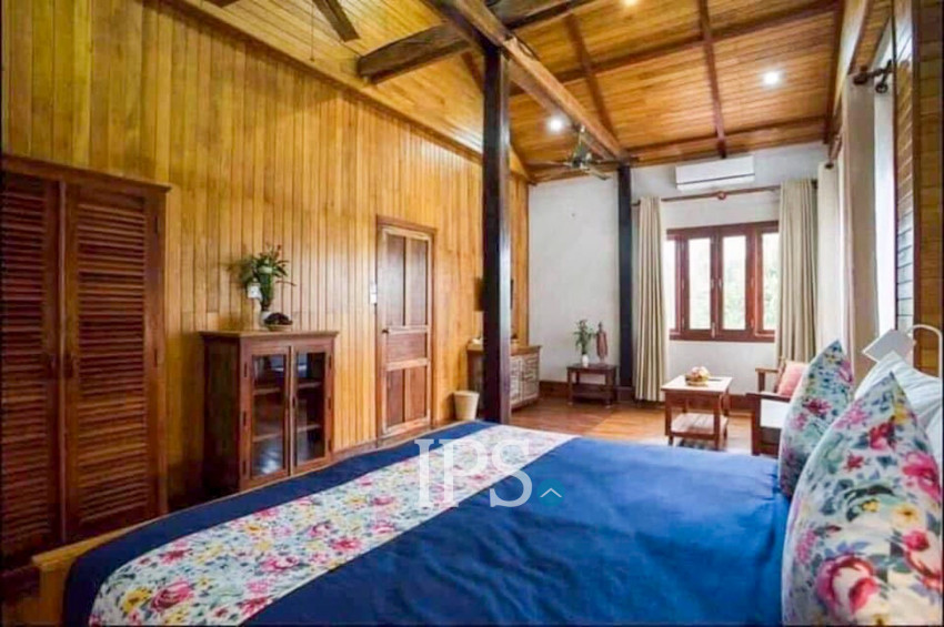 8 Bedroom Commercial Villa For Rent - Slor Kram, Siem Reap