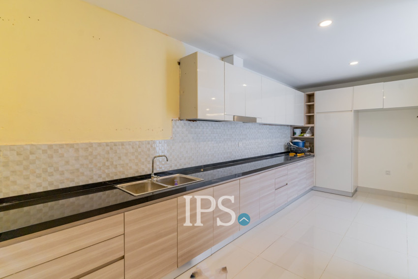 4 Bedroom Twin Villa For Rent -  Borey Peng Huoth The Star Diamond, Chak Angre Kraom, Phnom Penh