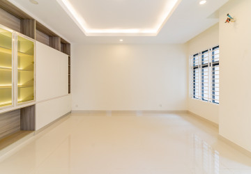 4 Bedroom Twin Villa For Rent -  Borey Peng Huoth The Star Diamond, Chak Angre Kraom, Phnom Penh thumbnail