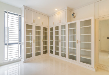 4 Bedroom Twin Villa For Rent -  Borey Peng Huoth The Star Diamond, Chak Angre Kraom, Phnom Penh thumbnail