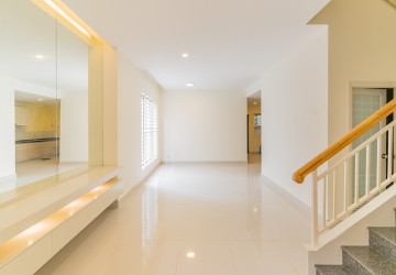 4 Bedroom Twin Villa For Rent -  Borey Peng Huoth The Star Diamond, Chak Angre Kraom, Phnom Penh thumbnail