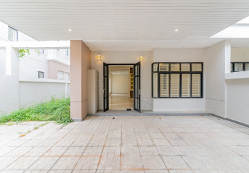 4 Bedroom Twin Villa For Rent -  Borey Peng Huoth The Star Diamond, Chak Angre Kraom, Phnom Penh thumbnail