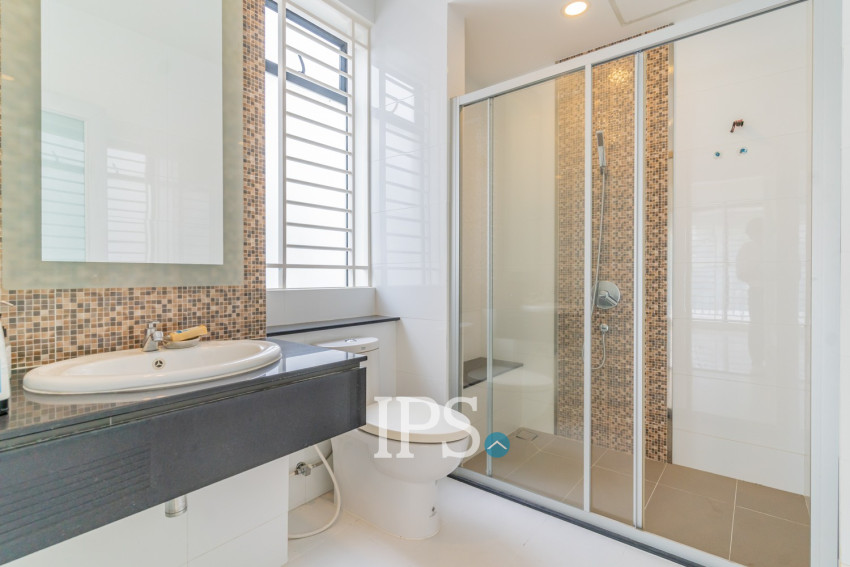 4 Bedroom Twin Villa For Rent -  Borey Peng Huoth The Star Diamond, Chak Angre Kraom, Phnom Penh