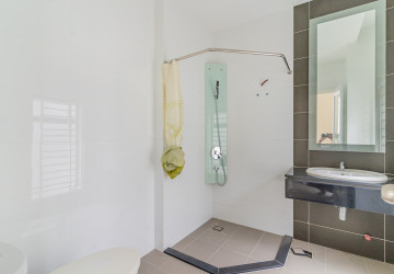 4 Bedroom Twin Villa For Rent -  Borey Peng Huoth The Star Diamond, Chak Angre Kraom, Phnom Penh thumbnail