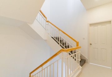 4 Bedroom Twin Villa For Rent -  Borey Peng Huoth The Star Diamond, Chak Angre Kraom, Phnom Penh thumbnail